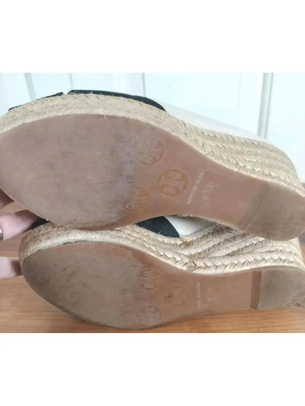 Tory Burch Dory Canvas Espadrille Wedge Sandals Black Cream Peep Toe Spain 8.5 B